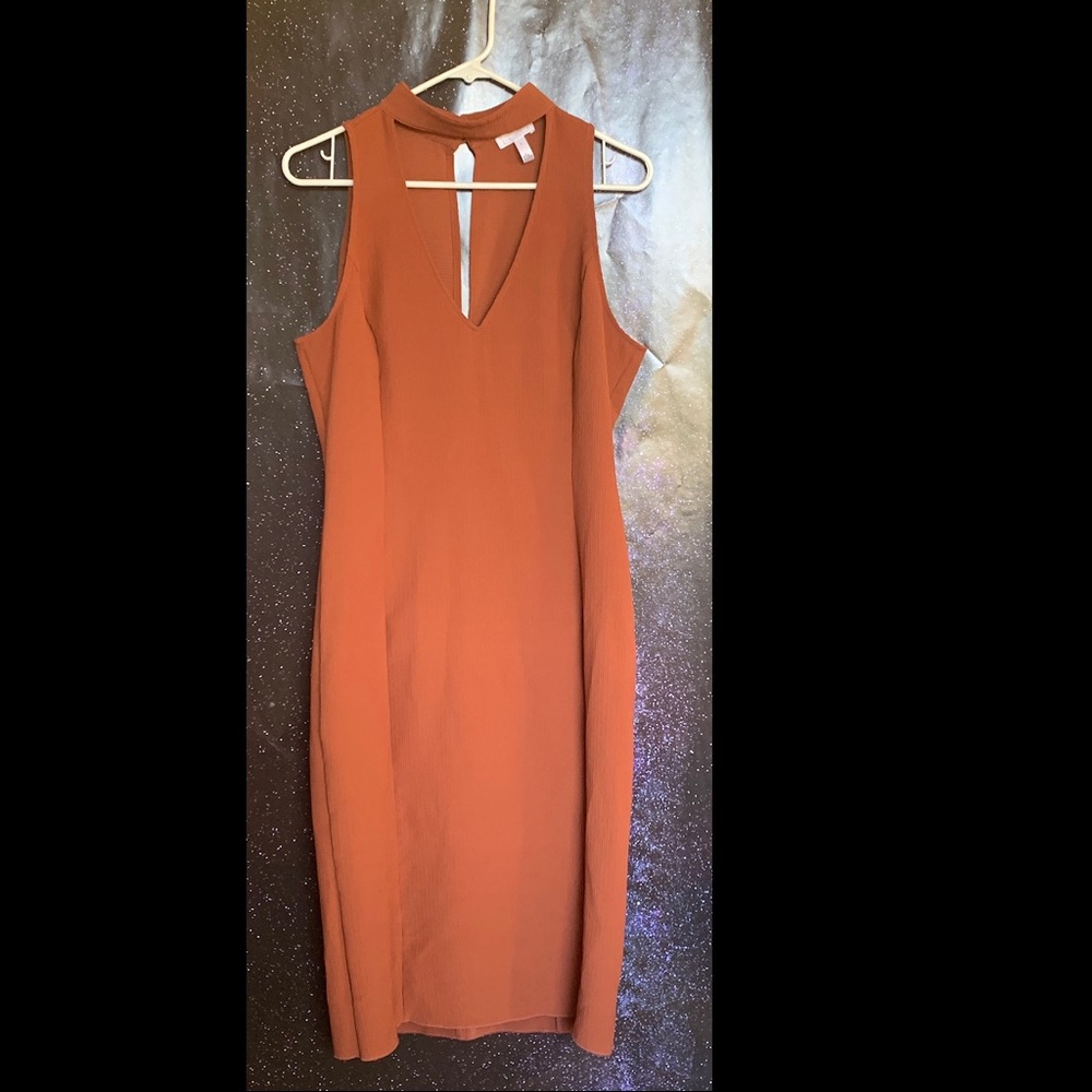 Leigh- Orange V-neck Dress size Large